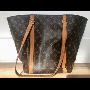 Authentic Louis Vuitton Monogram Sac Plat Tote